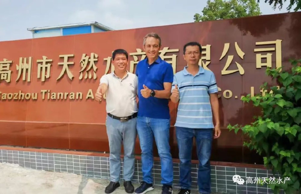 西班牙客户到访高州天然水产有限公司